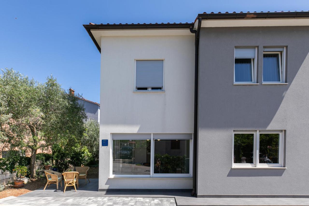 Apartman Suzi Πούλα Εξωτερικό φωτογραφία