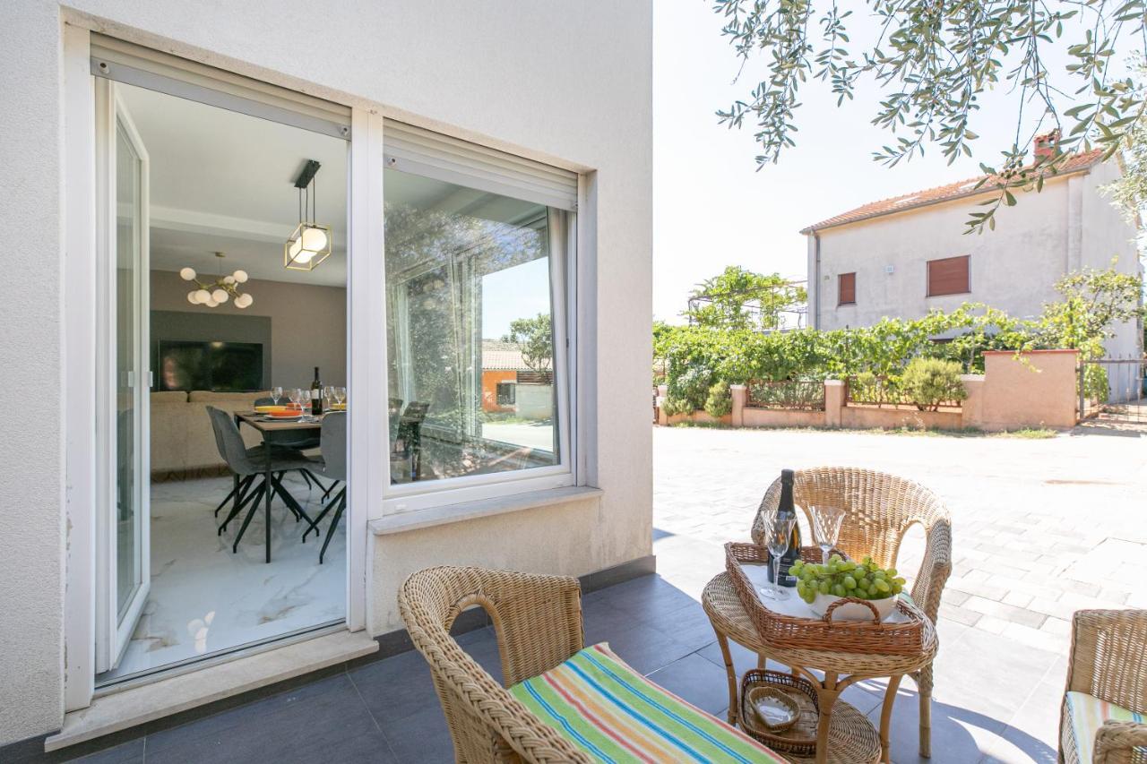 Apartman Suzi Πούλα Εξωτερικό φωτογραφία